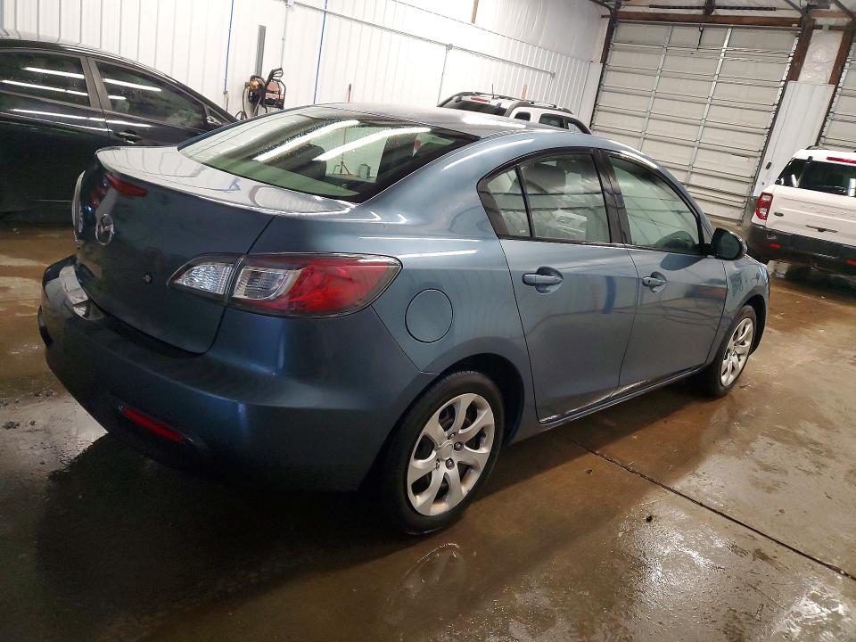 Продажа на аукционе авто 2011 Mazda 3, vin: JM1BL1UG5B1474262, номер лота: 52579676