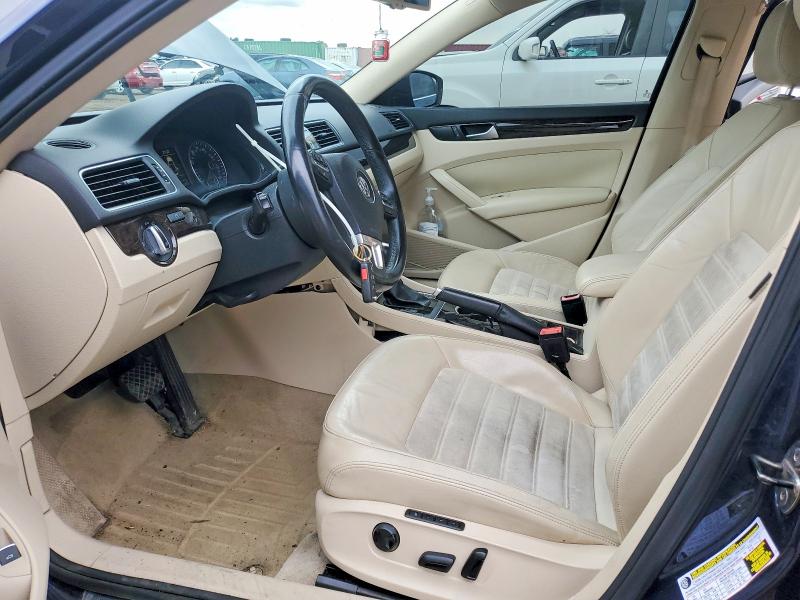 2014 Volkswagen Passat მანქანა იყიდება აუქციონზე, vin: 1VWCT7A3XEC042877, აუქციონის ნომერი: 52234736