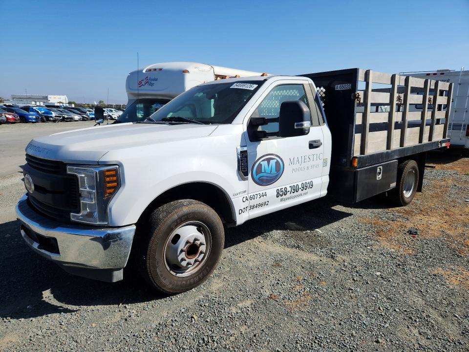 Продаж на аукціоні авто 2018 Ford F350, vin: 1FDRF3G68JEB54201, номер лоту: 54699126