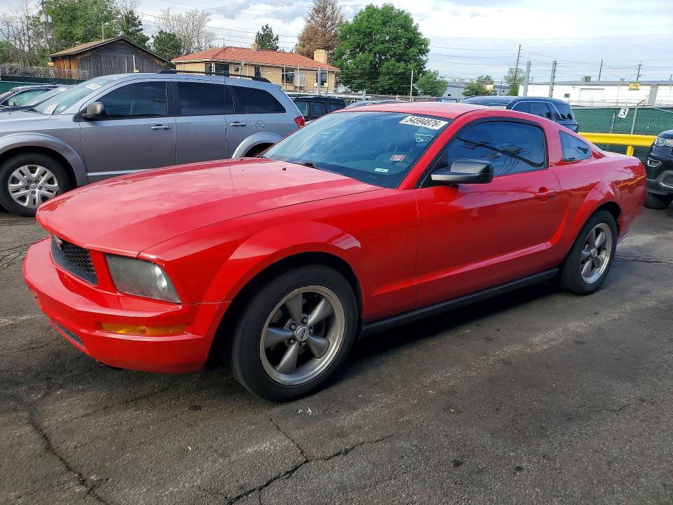 2005 Ford Mustang მანქანა იყიდება აუქციონზე, vin: 1ZVFT80N055119489, აუქციონის ნომერი: 54594876