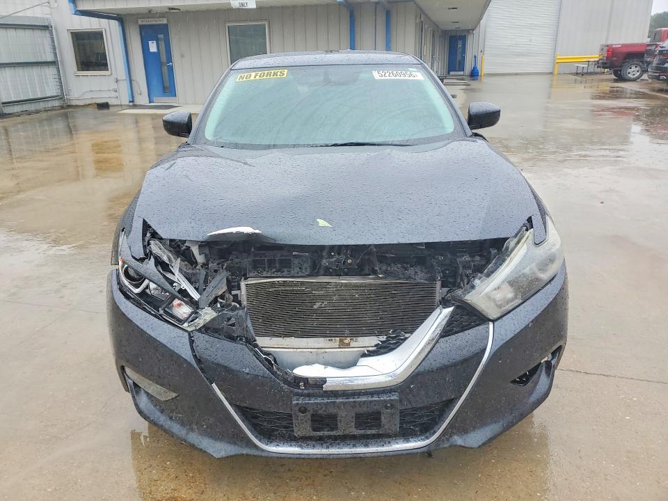 52260956 :رقم المزاد ، 1N4AA6AP7HC360320 vin ، 2017 Nissan Maxima مزاد بيع