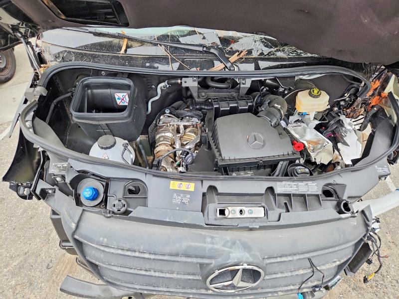 53296476 :رقم المزاد ، W1Z4KFHYXST229769 vin ، 2025 Mercedes-benz Sprinter مزاد بيع