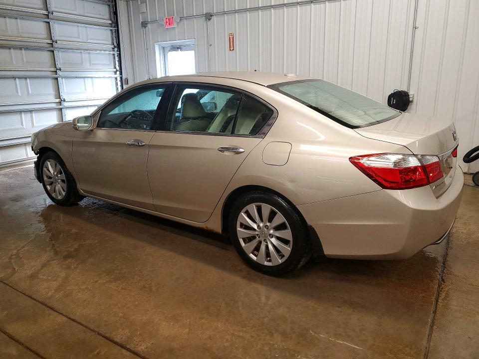 54340646 :رقم المزاد ، 1HGCR2F84FA025886 vin ، 2015 Honda Accord مزاد بيع