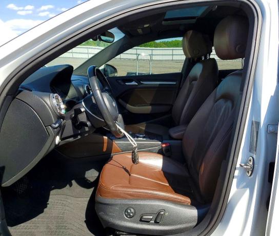 Продаж на аукціоні авто 2015 Audi A3, vin: WAUAJGFF9F1066049, номер лоту: 52857096