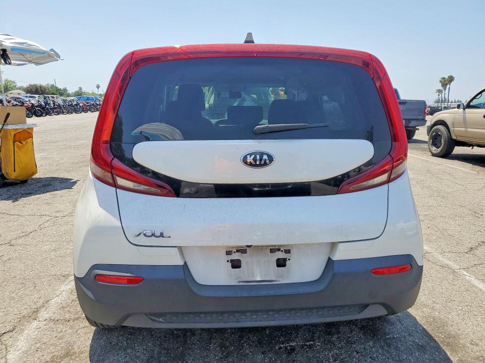 2021 Kia Soul მანქანა იყიდება აუქციონზე, vin: KNDJ23AU1M7130948, აუქციონის ნომერი: 54982866