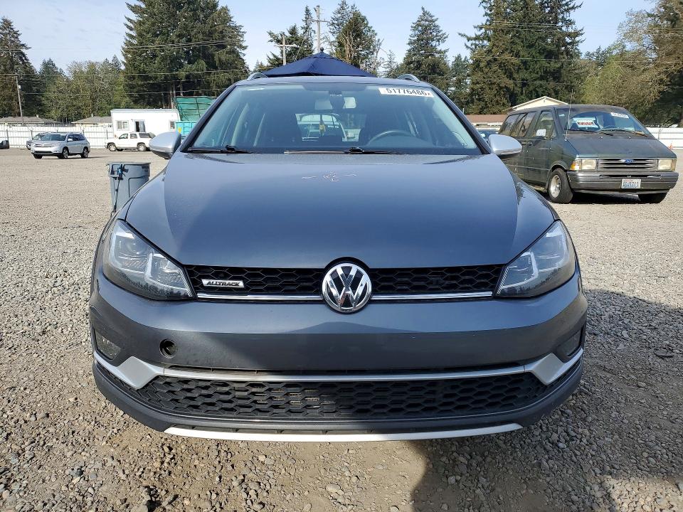 51776486 :رقم المزاد ، 3VWH17AU4HM513025 vin ، 2017 Volkswagen Golf Alltrack مزاد بيع