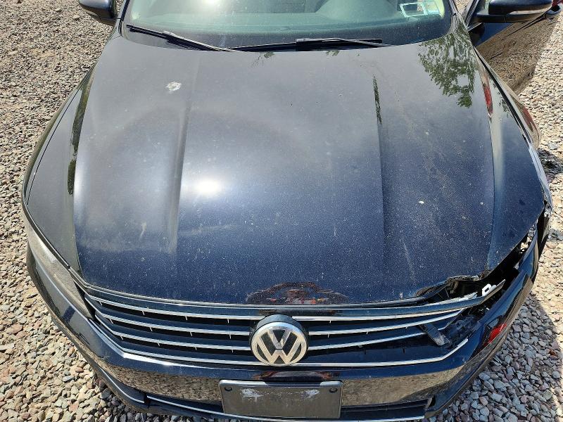 54151146 :رقم المزاد ، 1VWBA7A34JC002662 vin ، 2018 Volkswagen Passat مزاد بيع