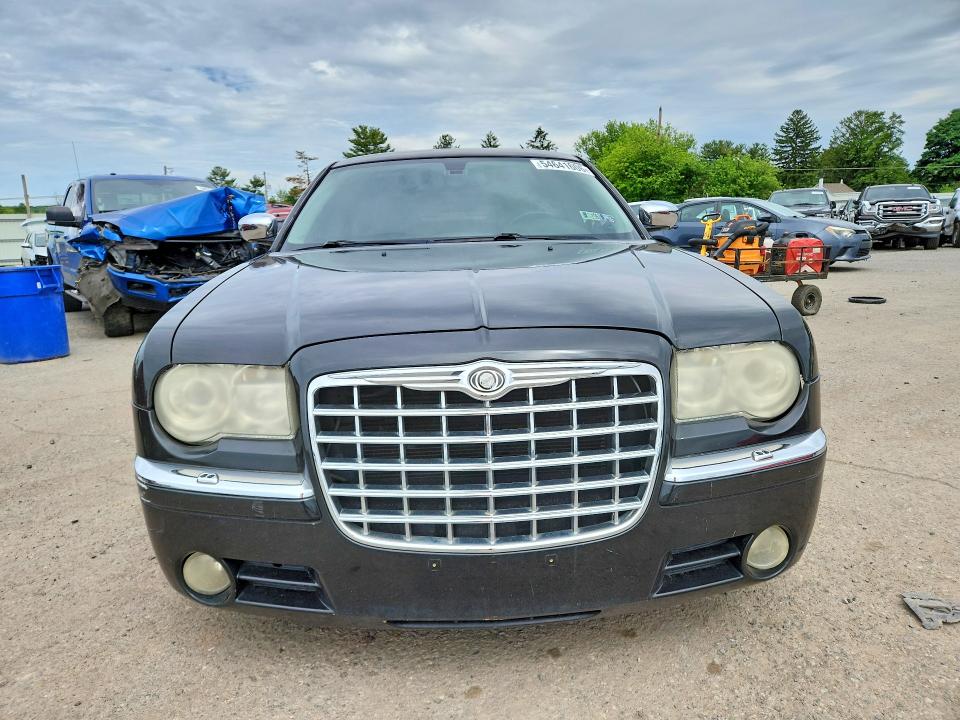 2006 Chrysler 300c მანქანა იყიდება აუქციონზე, vin: 2C3KA63H56H454277, აუქციონის ნომერი: 54641606