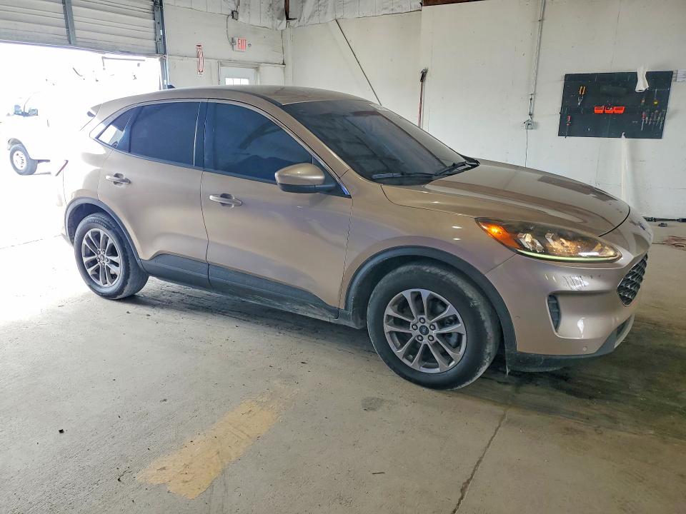 Продажа на аукционе авто 2020 Ford Escape, vin: 1FMCU0G66LUA51250, номер лота: 54304016