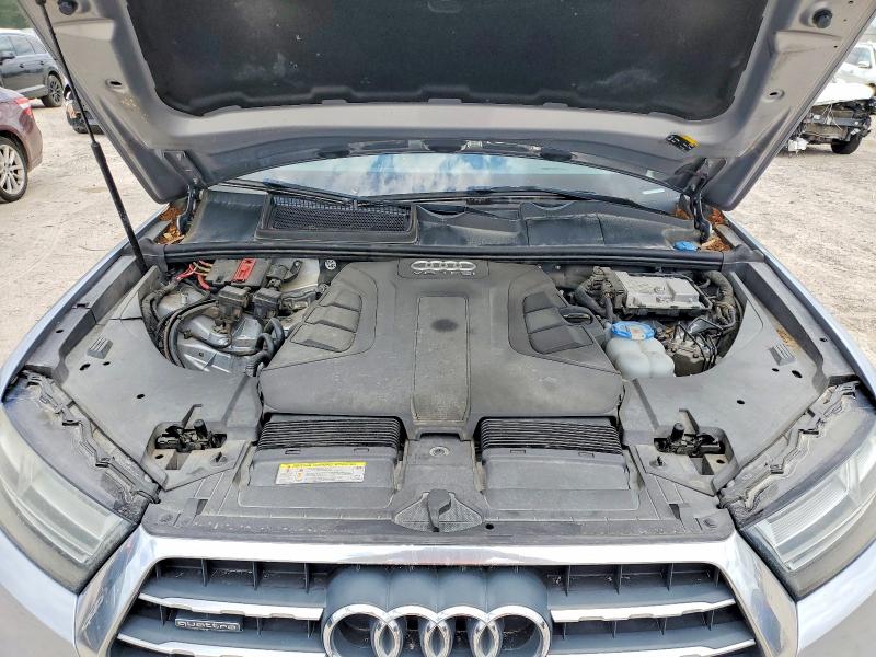 2017 Audi Q7 მანქანა იყიდება აუქციონზე, vin: WA1VAAF70HD000883, აუქციონის ნომერი: 54868936