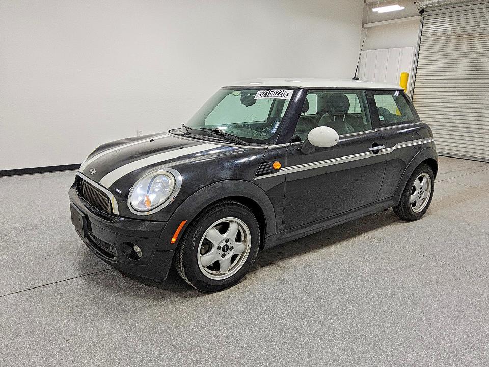 Продажа на аукционе авто 2010 Mini Cooper, vin: WMWMF3C59ATU78777, номер лота: 52150226