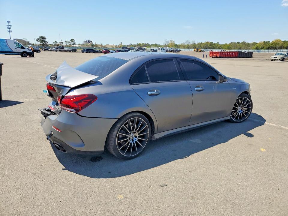 52401236 :رقم المزاد ، W1K3G5BB5MJ319453 vin ، 2021 Mercedes-benz A Class مزاد بيع