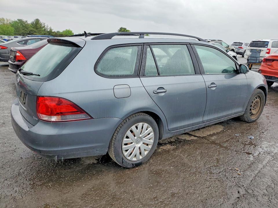 52522886 :رقم المزاد ، 3VWPZ7AJ6BM649576 vin ، 2011 Volkswagen Jetta مزاد بيع