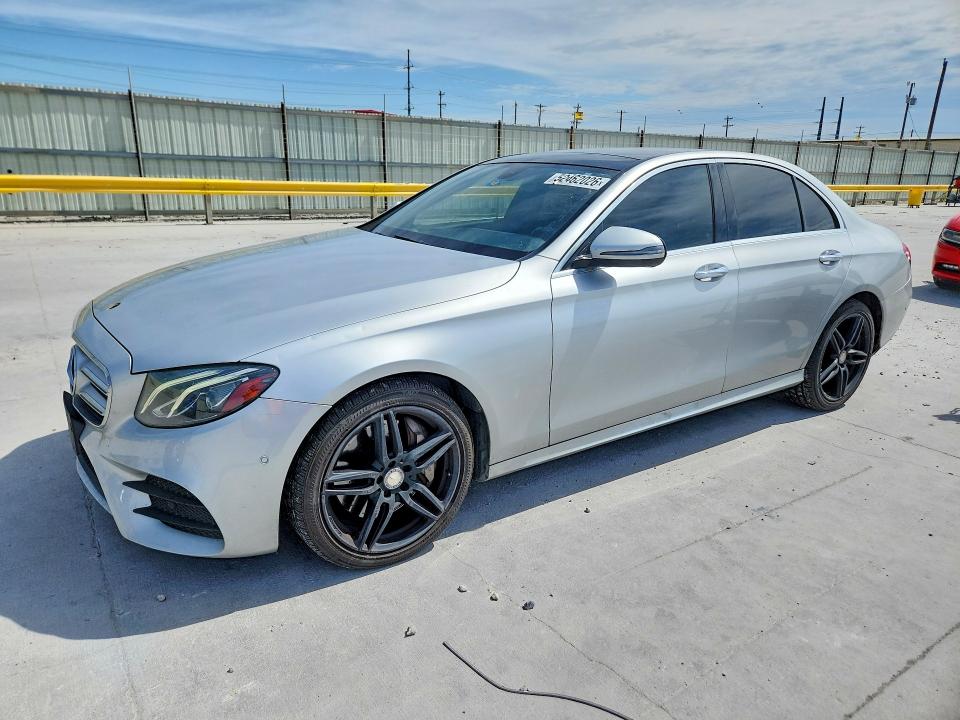 52462026 :رقم المزاد ، WDDZF4JB4HA042440 vin ، 2017 Mercedes-benz E مزاد بيع