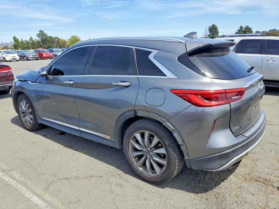 53305346 :رقم المزاد ، 3PCAJ5M32KF133012 vin ، 2019 Infiniti Qx50 مزاد بيع