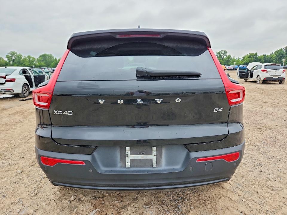 53833106 :رقم المزاد ، YV4K92HL3P2974852 vin ، 2023 Volvo Xc40 مزاد بيع