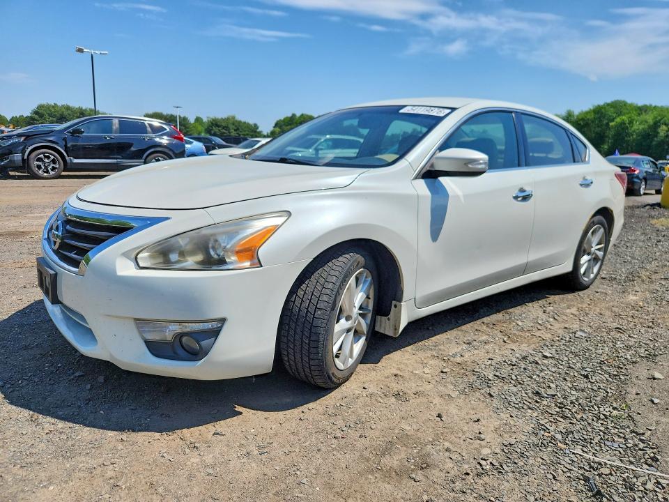 2013 Nissan Altima მანქანა იყიდება აუქციონზე, vin: 1N4AL3AP6DN585707, აუქციონის ნომერი: 54119876