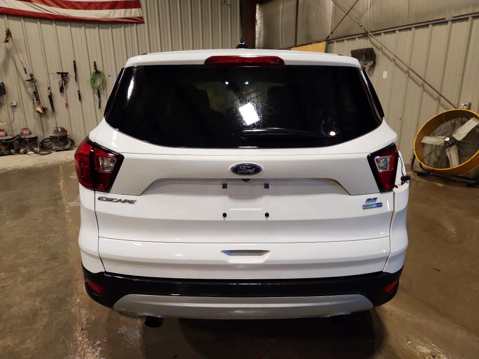 Продажа на аукционе авто 2019 Ford Escape, vin: 1FMCU9GD5KUC06730, номер лота: 54218166