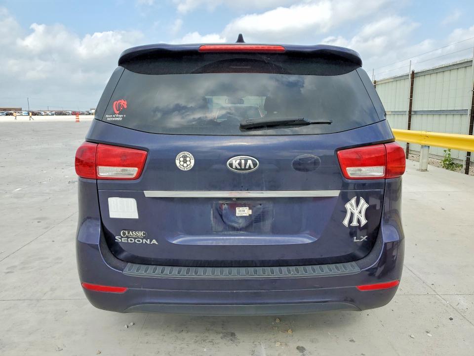 2018 Kia Sedona მანქანა იყიდება აუქციონზე, vin: KNDMB5C13J6373559, აუქციონის ნომერი: 54092416