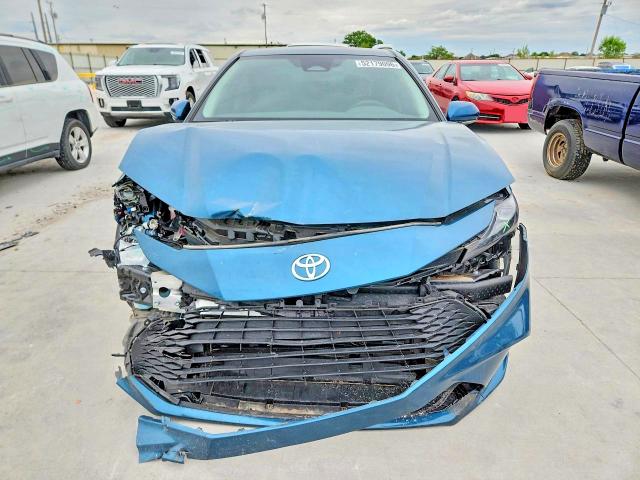 52179096 :رقم المزاد ، 4T1DAACK7SU077943 vin ، 2025 Toyota Camry مزاد بيع