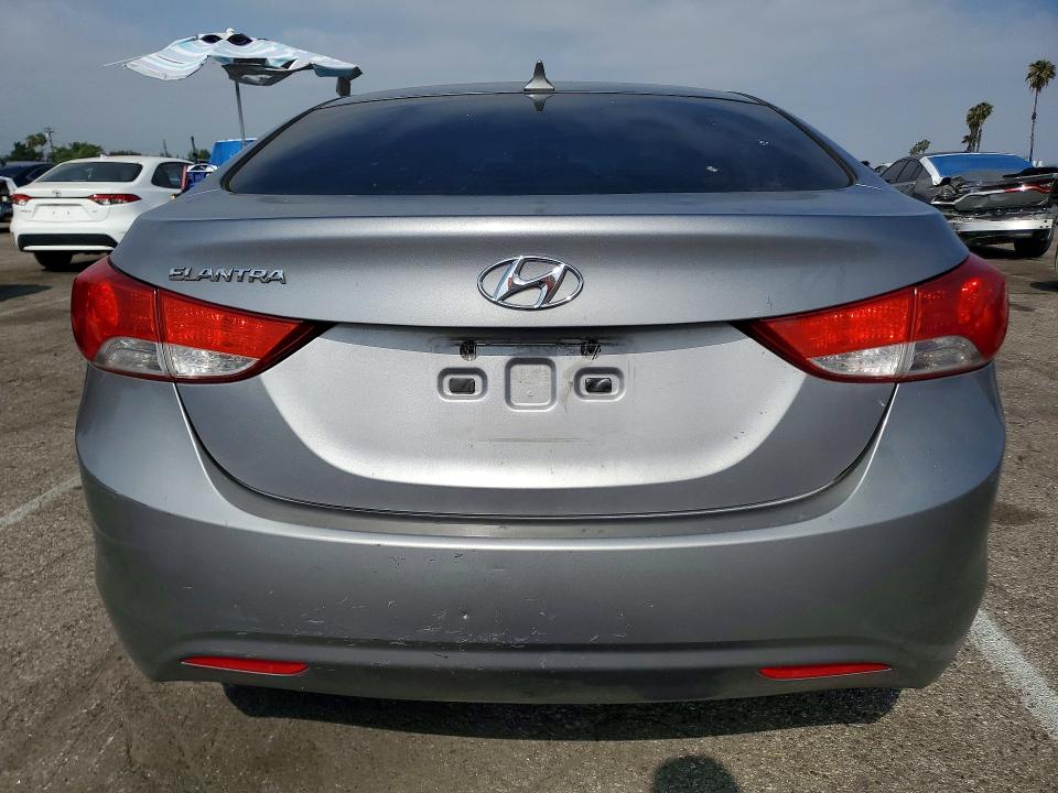 Продажа на аукционе авто 2011 Hyundai Elantra, vin: KMHDH4AE2BU152817, номер лота: 54725026