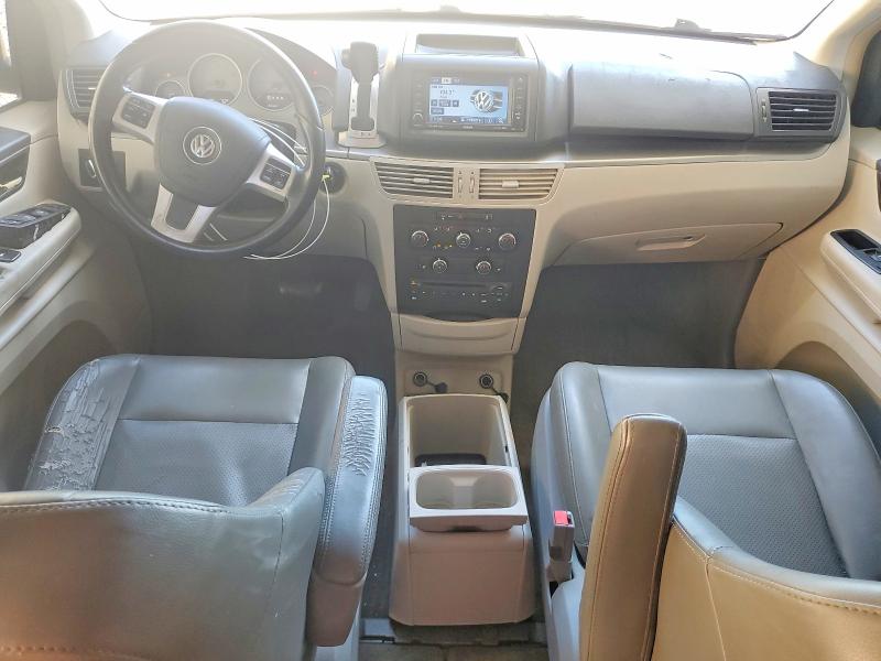53914496 :رقم المزاد ، 2V4RW3DG5BR670639 vin ، 2011 Volkswagen Routan مزاد بيع