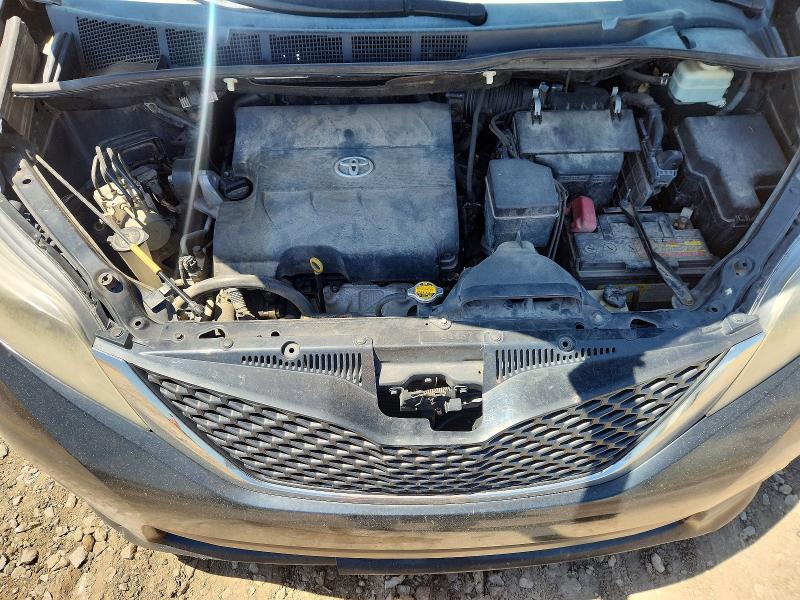 2014 Toyota Sienna მანქანა იყიდება აუქციონზე, vin: 5TDXK3DC4ES521239, აუქციონის ნომერი: 53352146