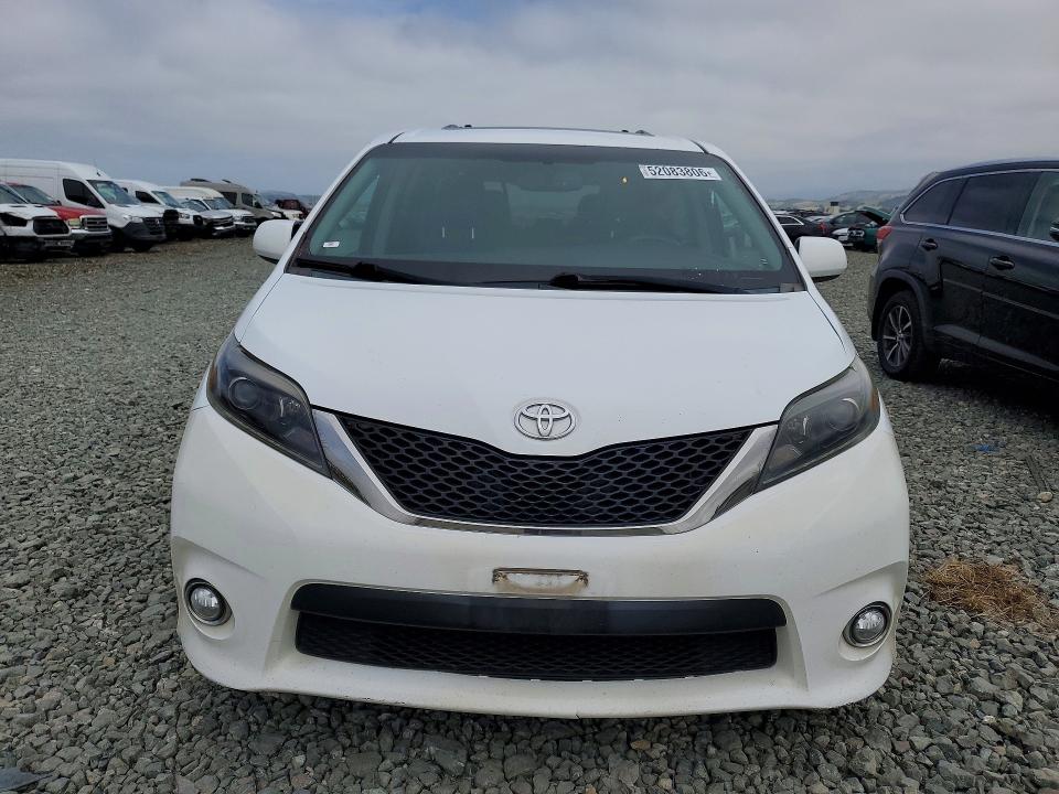 Aukcja sprzedaży 2015 Toyota Sienna, vin: 5TDXK3DC8FS586967, numer aukcji: 52083806