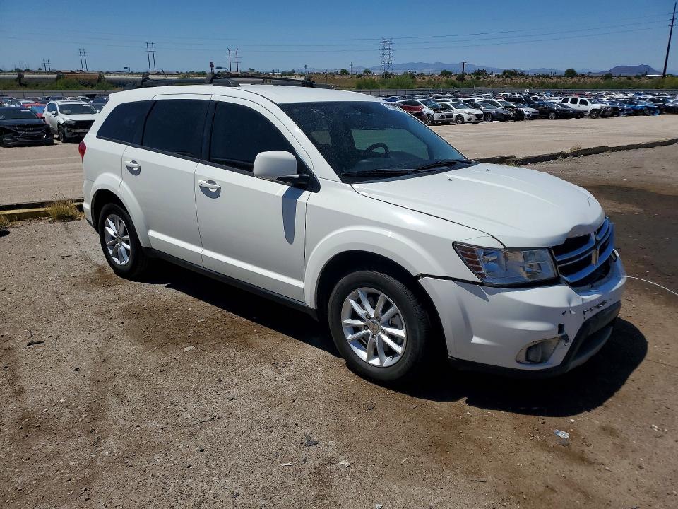 51798676 :رقم المزاد ، 3C4PDCBG9FT578558 vin ، 2015 Dodge Journey مزاد بيع