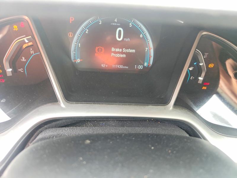 54417226 :رقم المزاد ، 19XFC2F70JE028066 vin ، 2018 Honda Civic مزاد بيع