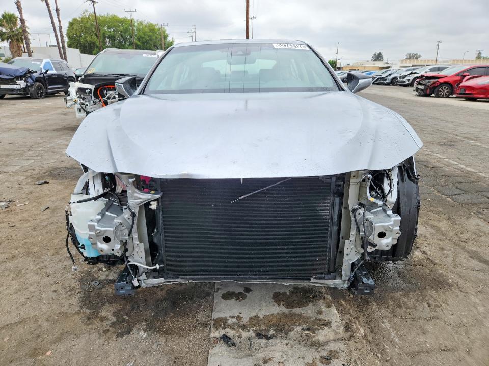 52743126 :رقم المزاد ، 58ADA1C12PU028172 vin ، 2023 Lexus Es 300h مزاد بيع