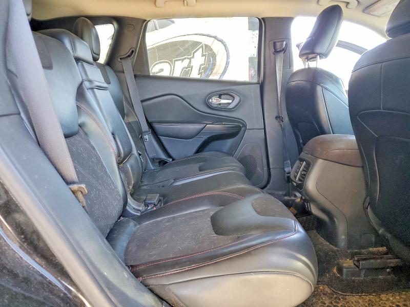 54366976 :رقم المزاد ، 1C4PJMBS7FW770039 vin ، 2015 Jeep Cherokee مزاد بيع