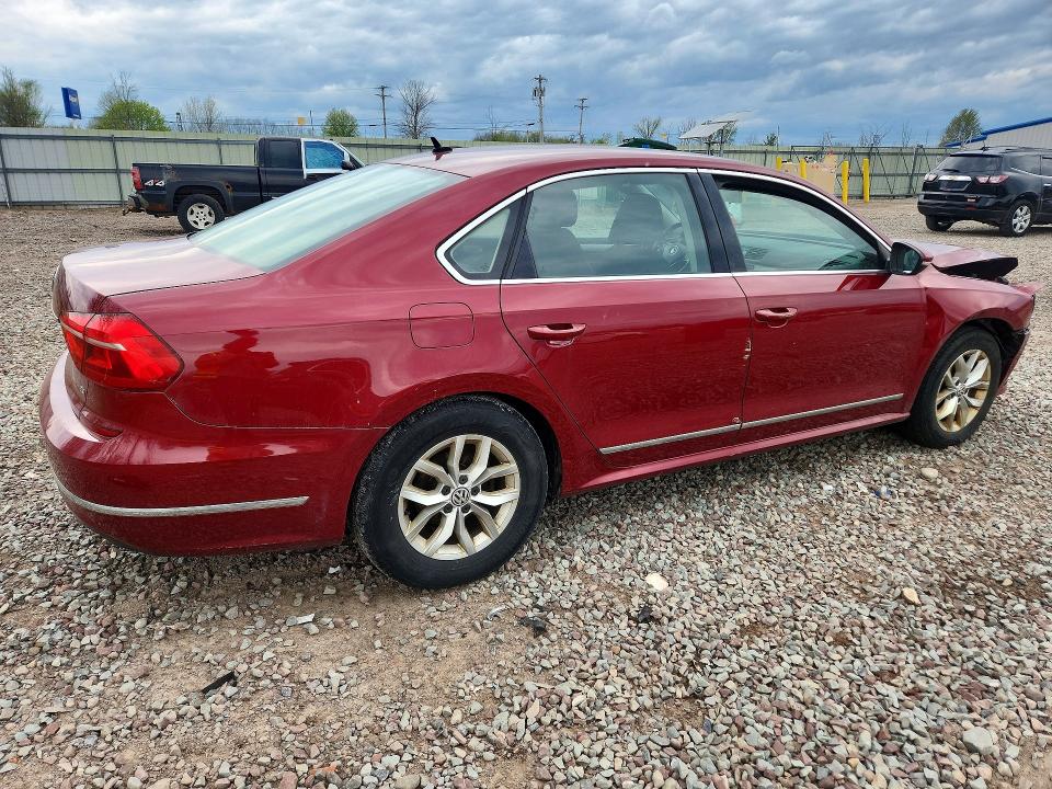 52478446 :رقم المزاد ، 1VWAT7A39GC035591 vin ، 2016 Volkswagen Passat مزاد بيع