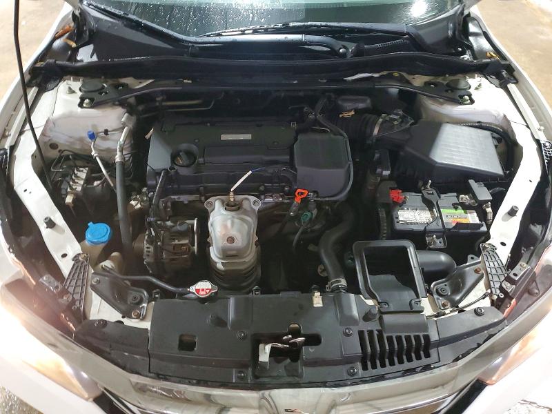53545806 :رقم المزاد ، 1HGCR2F52HA094214 vin ، 2017 Honda Accord مزاد بيع