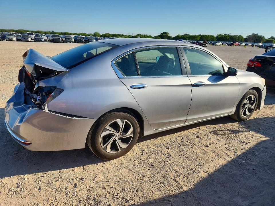 53403386 :رقم المزاد ، 1HGCR2F4XHA143912 vin ، 2017 Honda Accord مزاد بيع