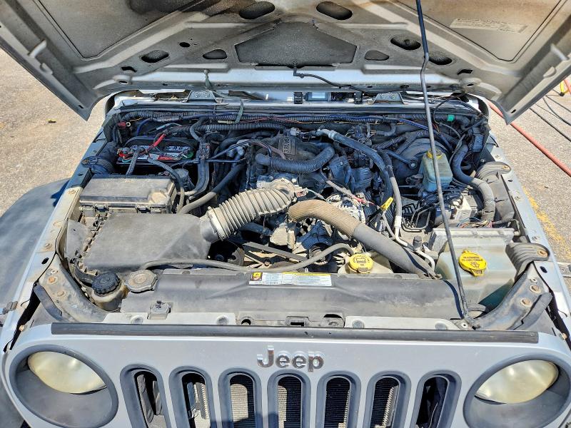 53419536 :رقم المزاد ، 1J4BA3H16AL174783 vin ، 2010 Jeep Wrangler Unlimited مزاد بيع