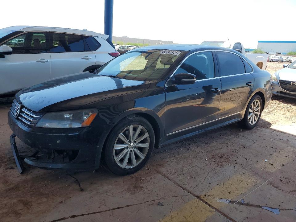 52015106 :رقم المزاد ، 1VWCP7A31DC021001 vin ، 2013 Volkswagen Passat مزاد بيع