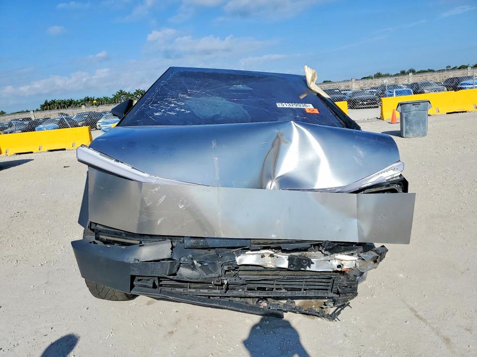 Продажа на аукционе авто 2024 Tesla Cybertruck, vin: 7G2CEHED4RA014209, номер лота: 51329936