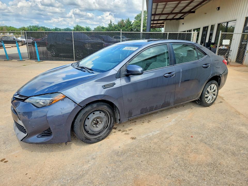 Продаж на аукціоні авто 2018 Toyota Corolla, vin: 5YFBURHEXJP749672, номер лоту: 55247696