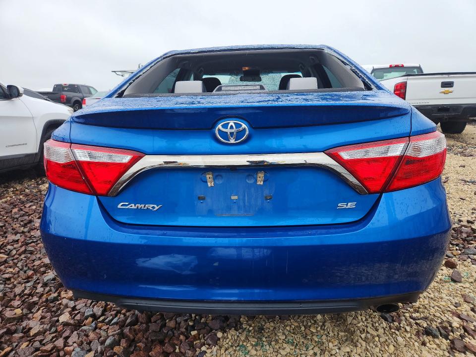 52940546 :رقم المزاد ، 4T1BF1FK9HU623218 vin ، 2017 Toyota Camry مزاد بيع