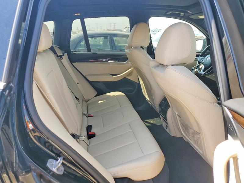52567116 :رقم المزاد ، 5UXTR9C58KLD90685 vin ، 2019 Bmw X3 مزاد بيع
