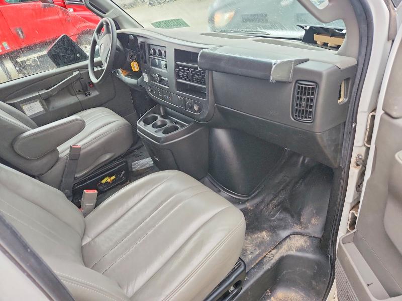 78320675 :رقم المزاد ، 7GZ37TC74NN010174 vin ، 2022 Gmc Savana مزاد بيع