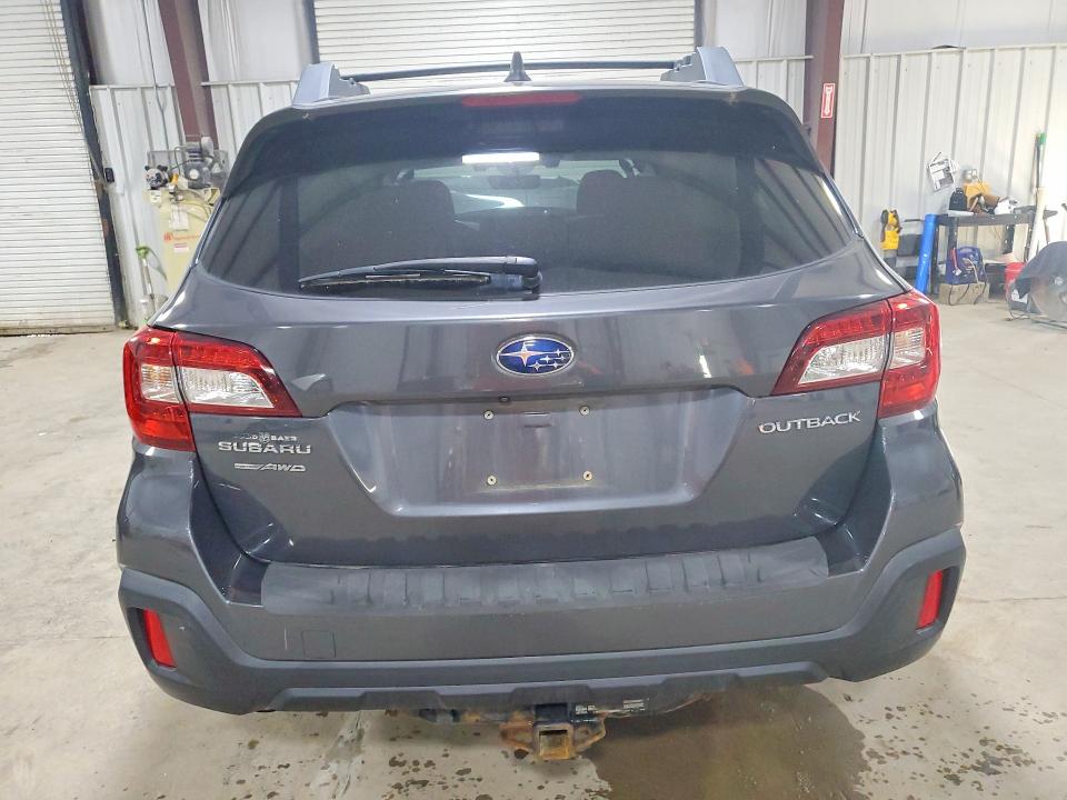 Продаж на аукціоні авто 2018 Subaru Outback, vin: 4S4BSAFC2J3204983, номер лоту: 52700016