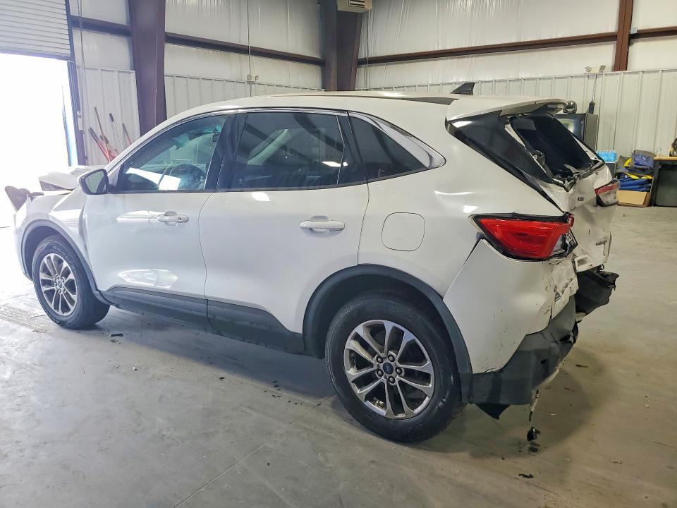 51196026 :رقم المزاد ، 1FMCU9G60NUA60887 vin ، 2022 Ford Escape مزاد بيع