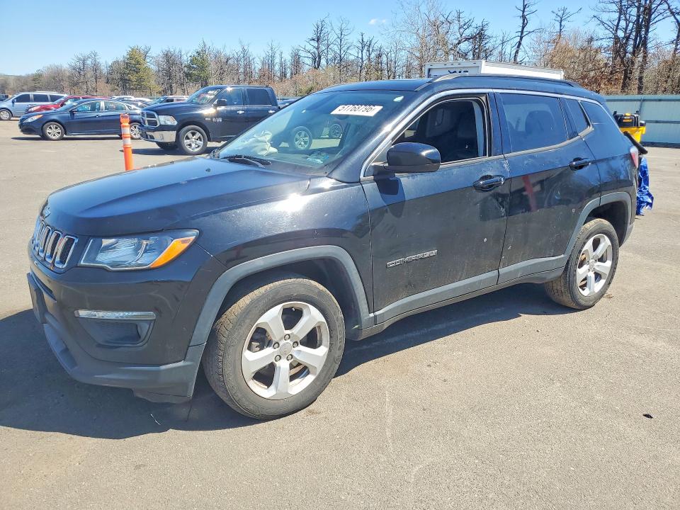 2018 Jeep Compass მანქანა იყიდება აუქციონზე, vin: 3C4NJDBB4JT117111, აუქციონის ნომერი: 51768796