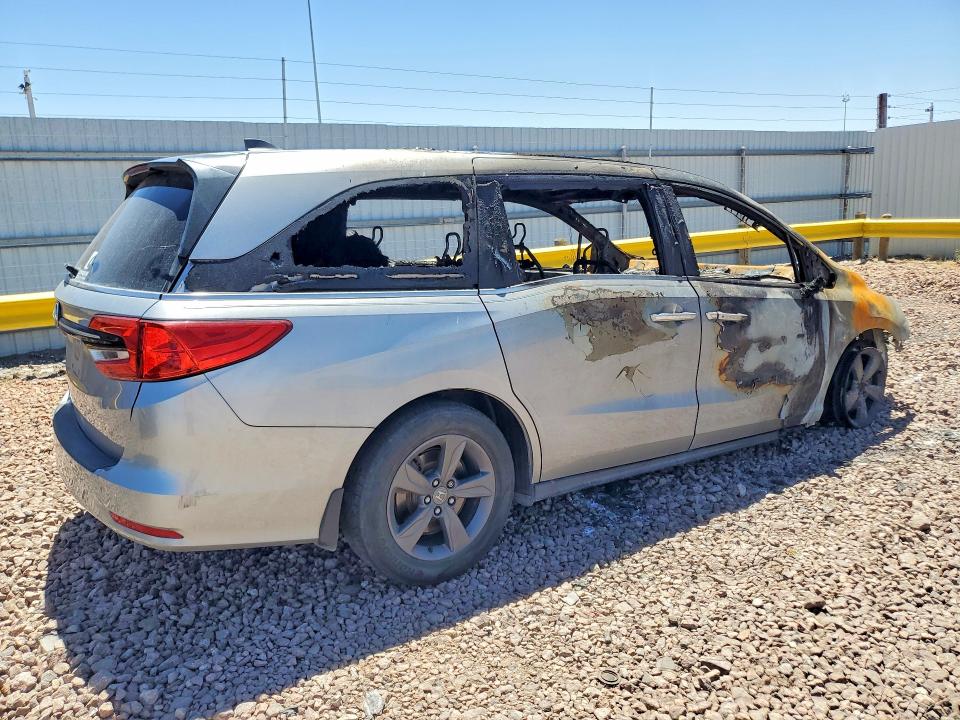 52845516 :رقم المزاد ، 5FNRL6H50MB012822 vin ، 2021 Honda Odyssey مزاد بيع