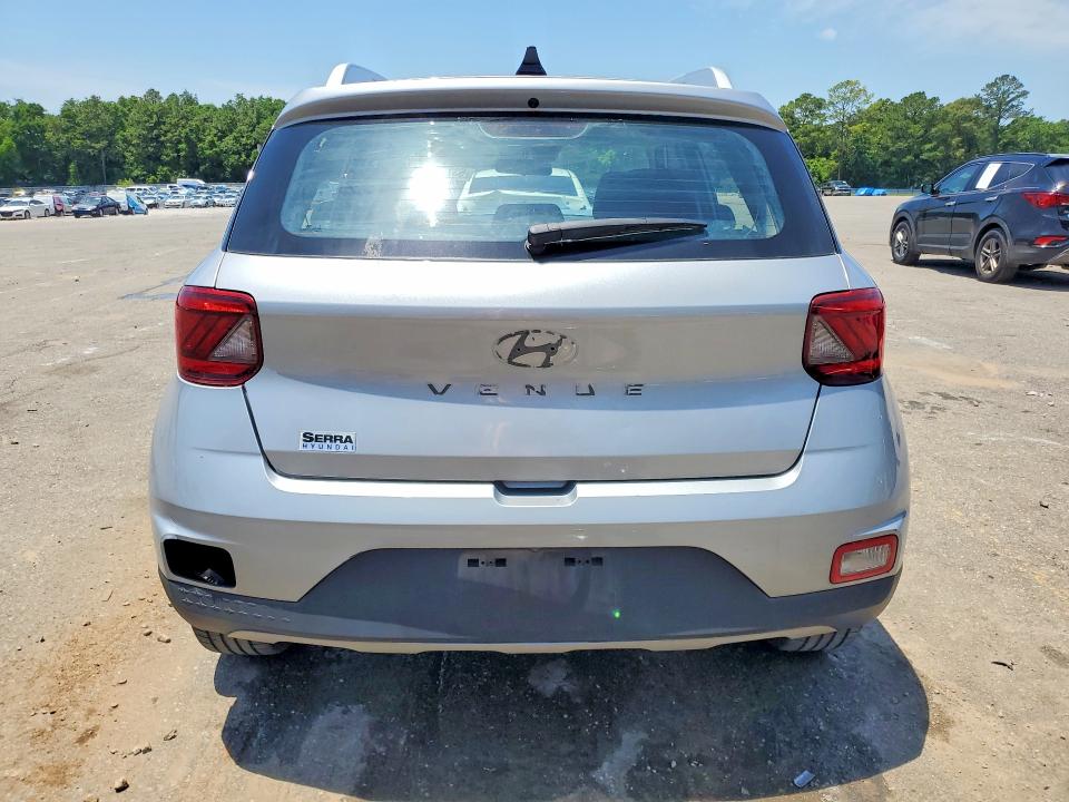 Продажа на аукционе авто 2022 Hyundai Venue, vin: KMHRC8A38NU200058, номер лота: 53709886
