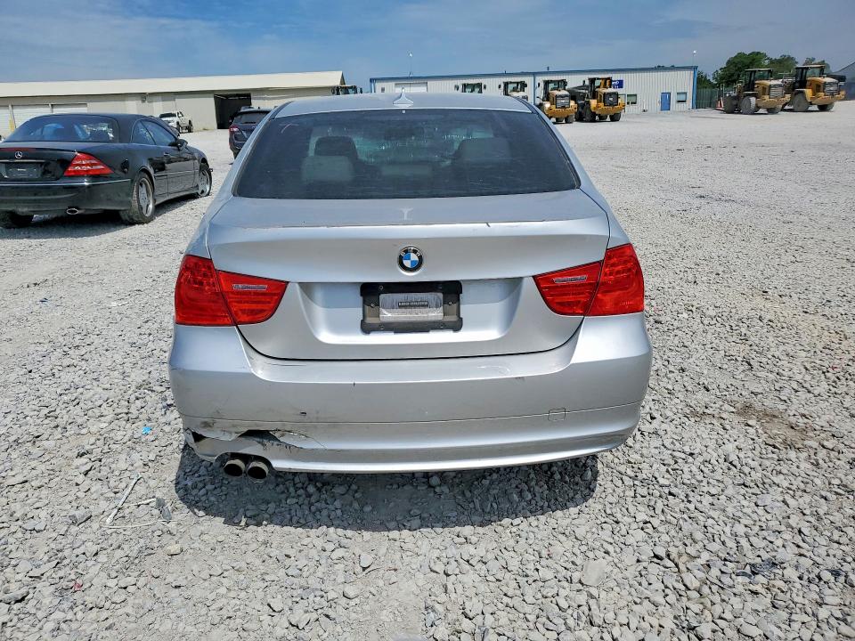 2011 Bmw 328 მანქანა იყიდება აუქციონზე, vin: WBAPH7C56BE676866, აუქციონის ნომერი: 53889026