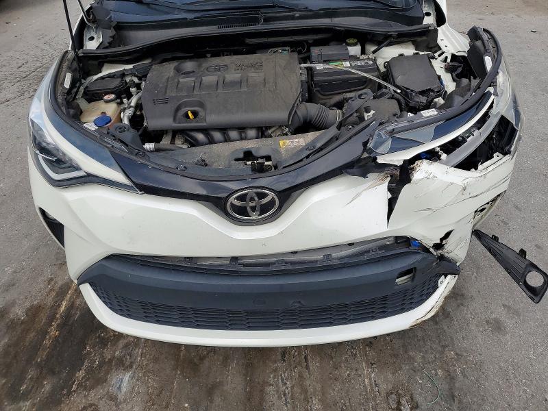 52001536 :رقم المزاد ، NMTKHMBX5MR138654 vin ، 2021 Toyota C-hr مزاد بيع