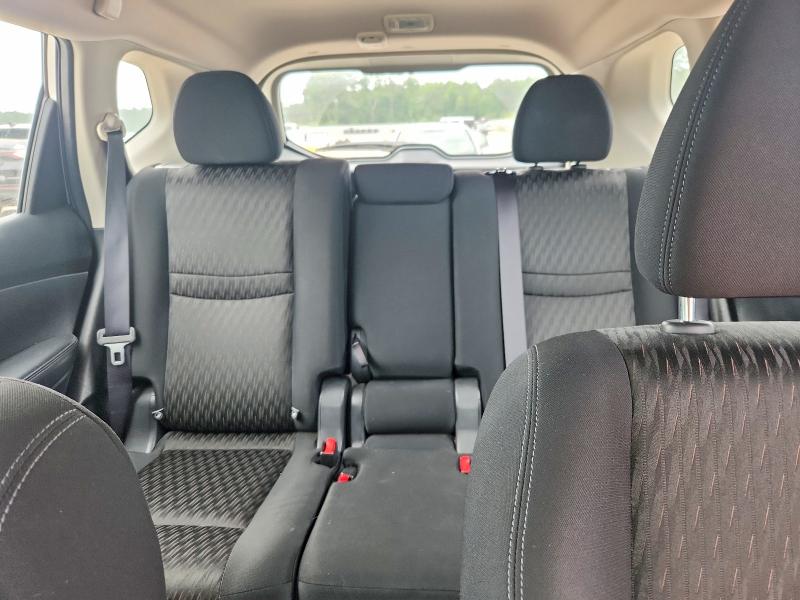 Продаж на аукціоні авто 2017 Nissan Rogue, vin: KNMAT2MVXHP509982, номер лоту: 55050496
